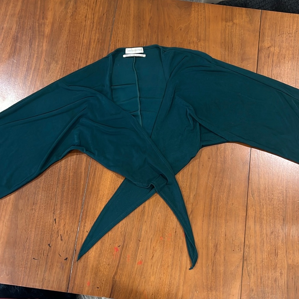 Urban outfitters tie front wrap top. Xs